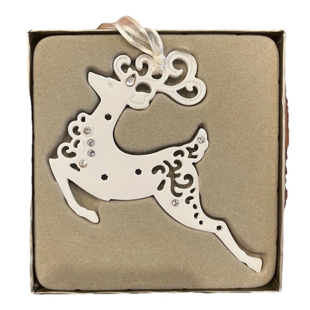 Swarovski Ornament Crystal Reindeer Christmas Tree Fragrance Boutique 2009